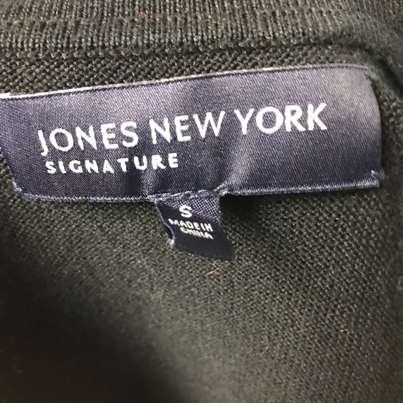 Jones New York Cardigan. Size Small - Picture 8 of 8